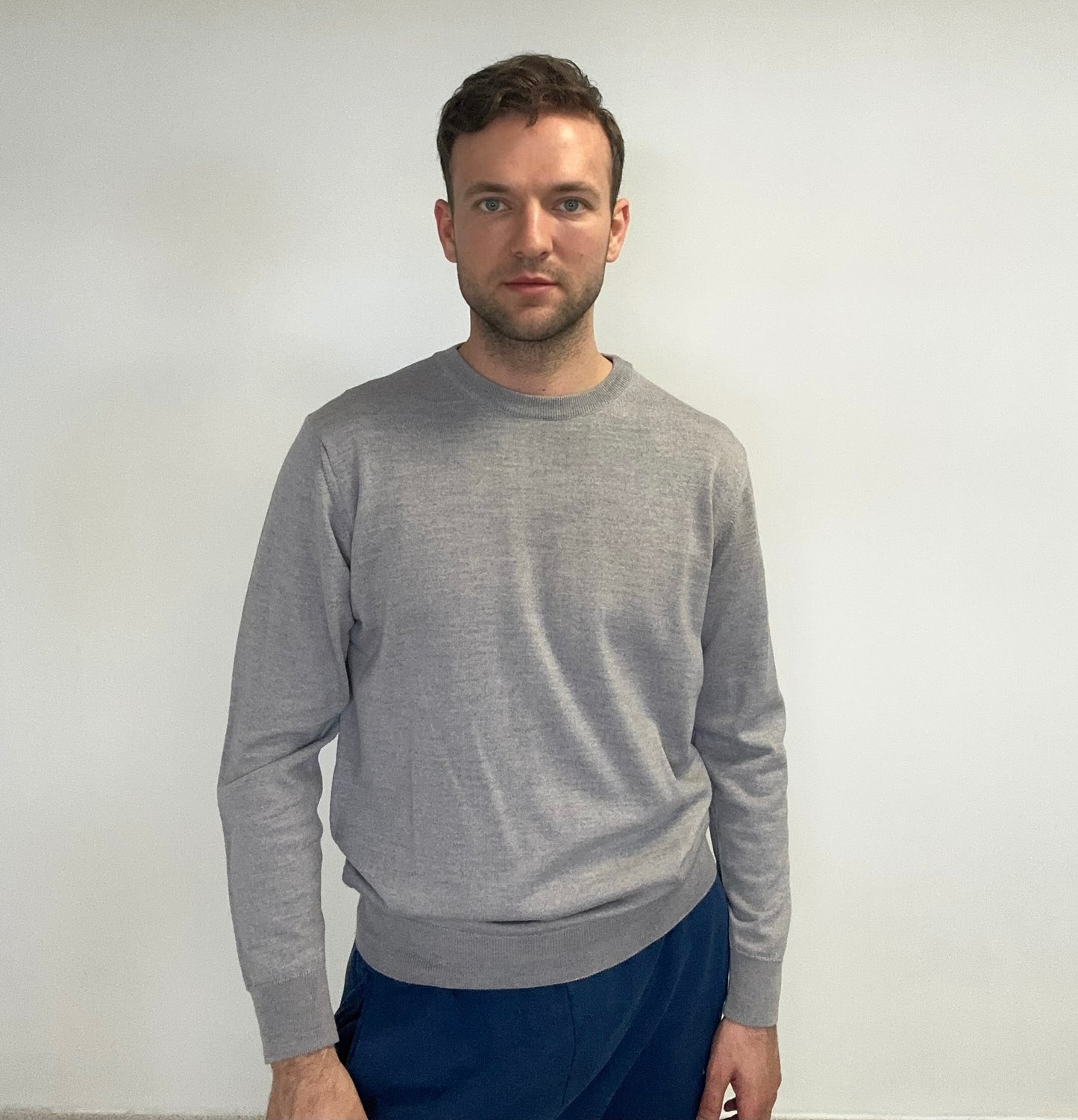 Mens's round neck Merino wool Sweater "Maison O"