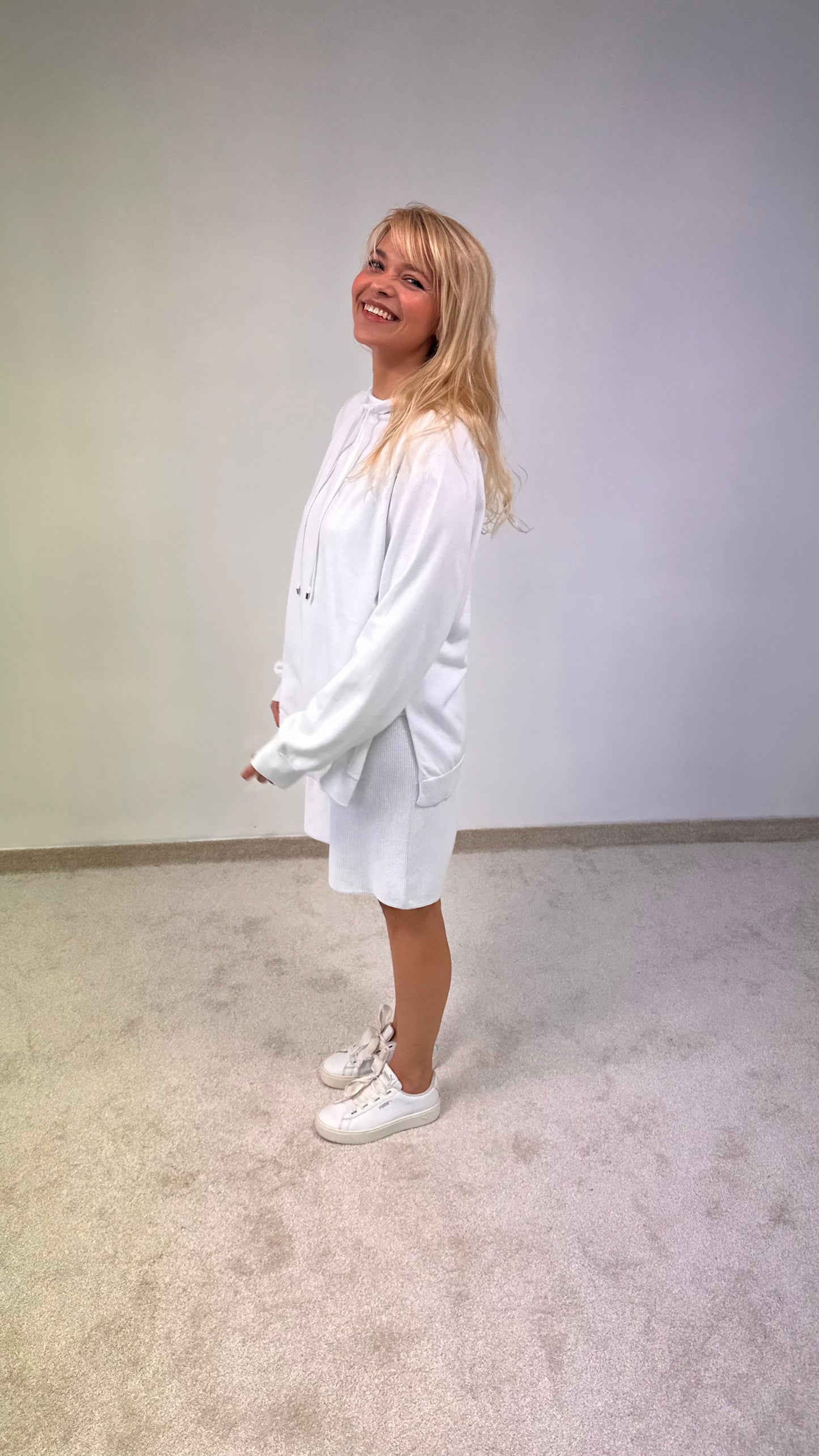 Oversized cotton reglan Hoodie "Brigita"