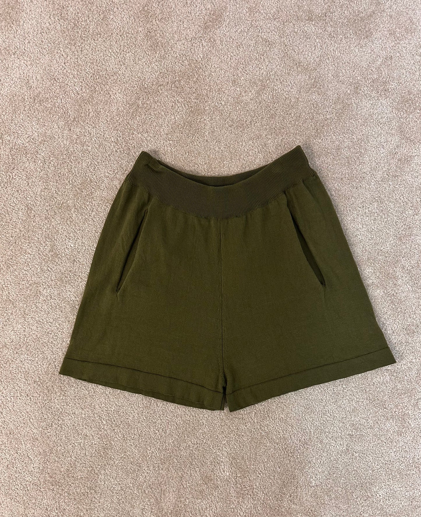 Basic Shorts "Starly"