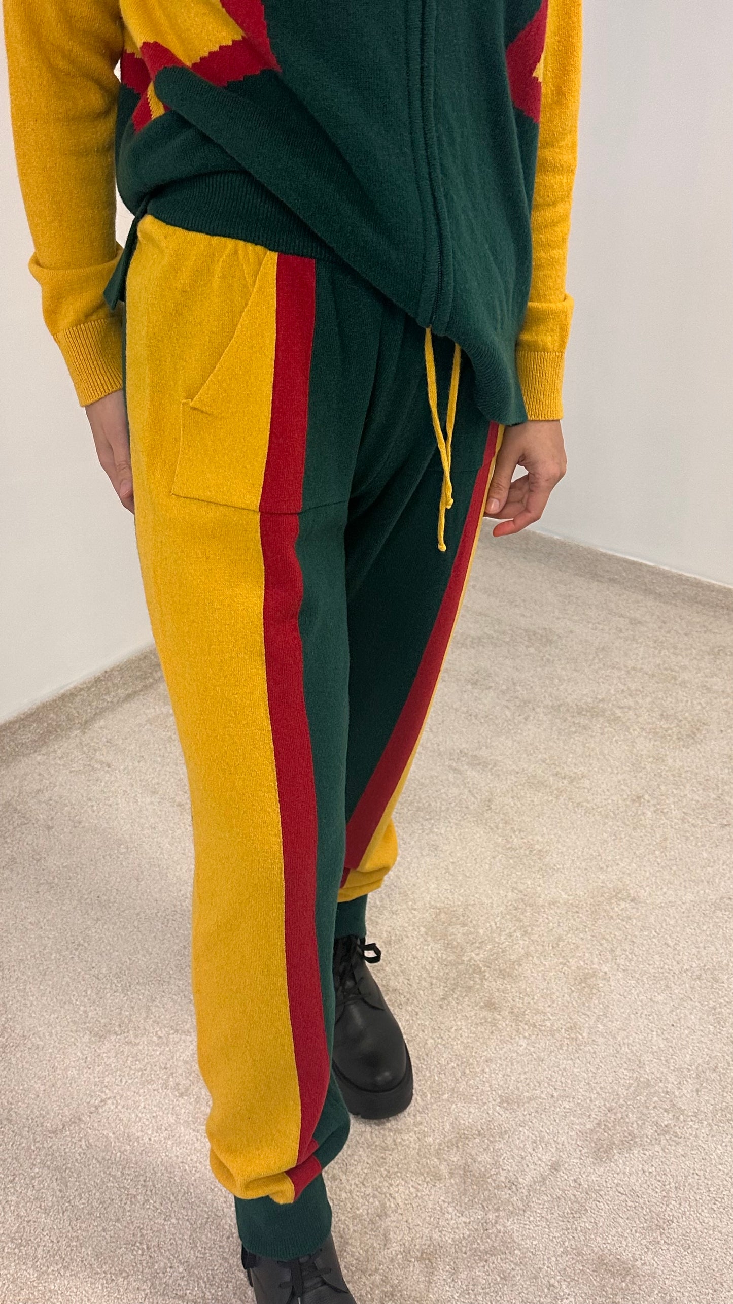 Lithuanian motive knitted tracksuit