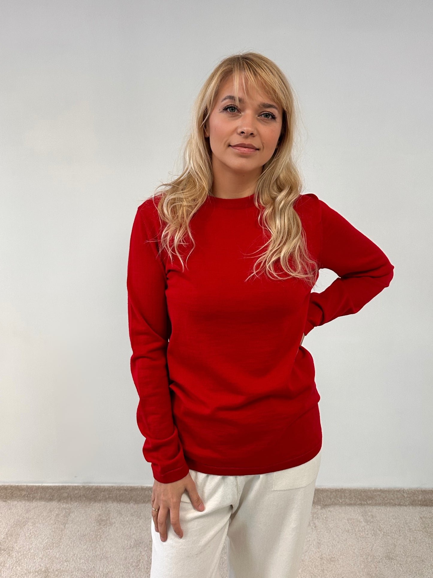 Merino wool sweater "Magi"