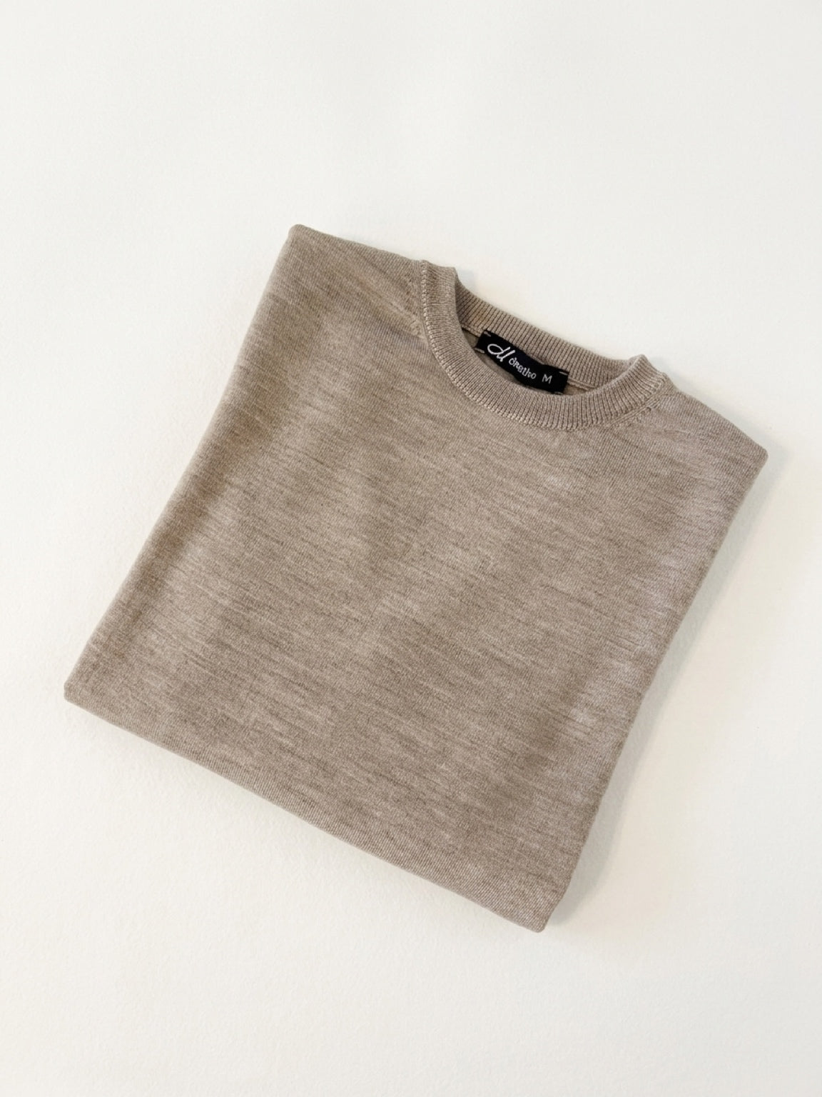 Merino wool sweater "Magi"
