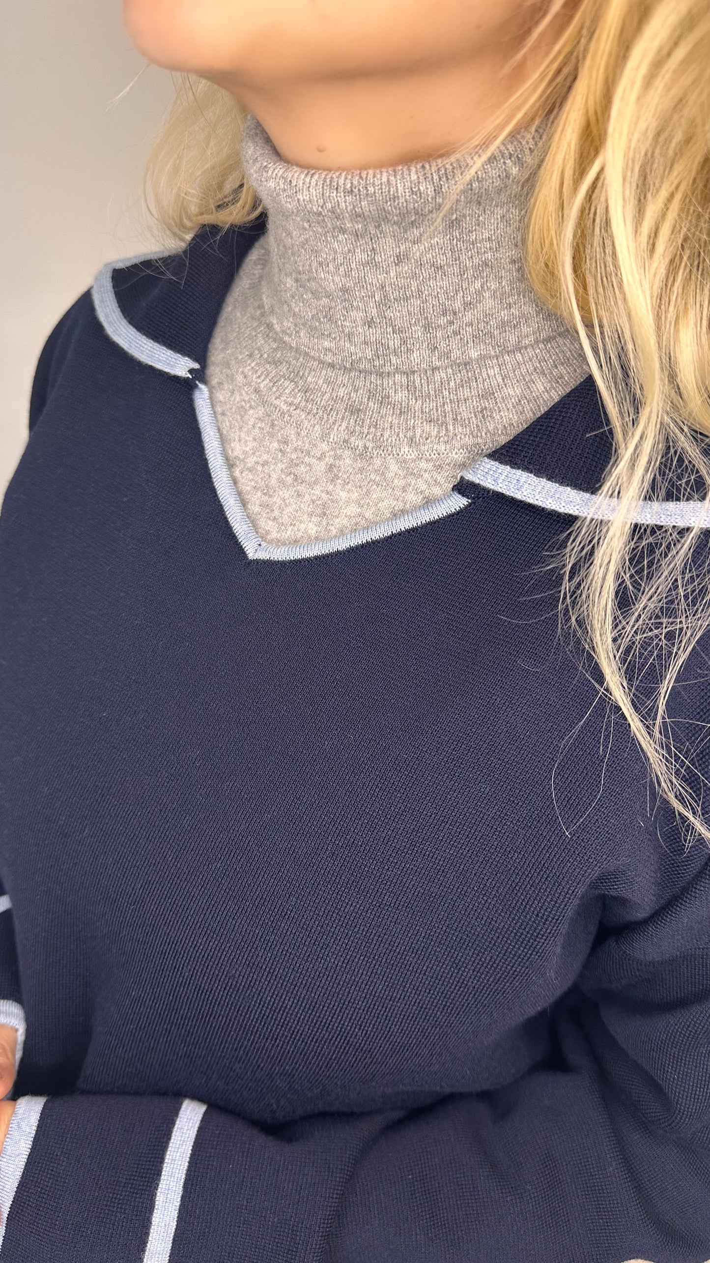 Merino wool suit “Mia”