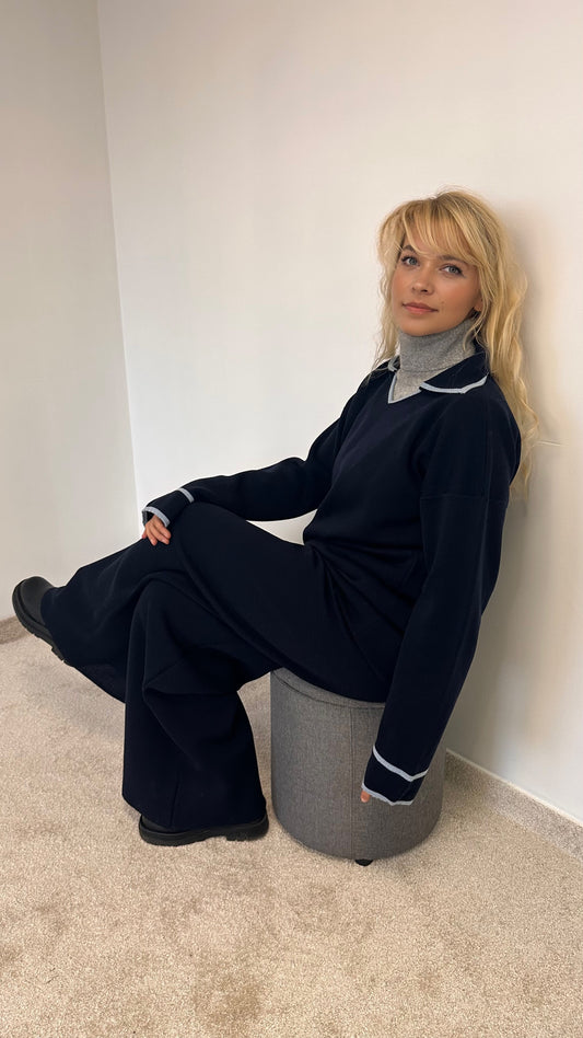 Merino wool suit “Mia”