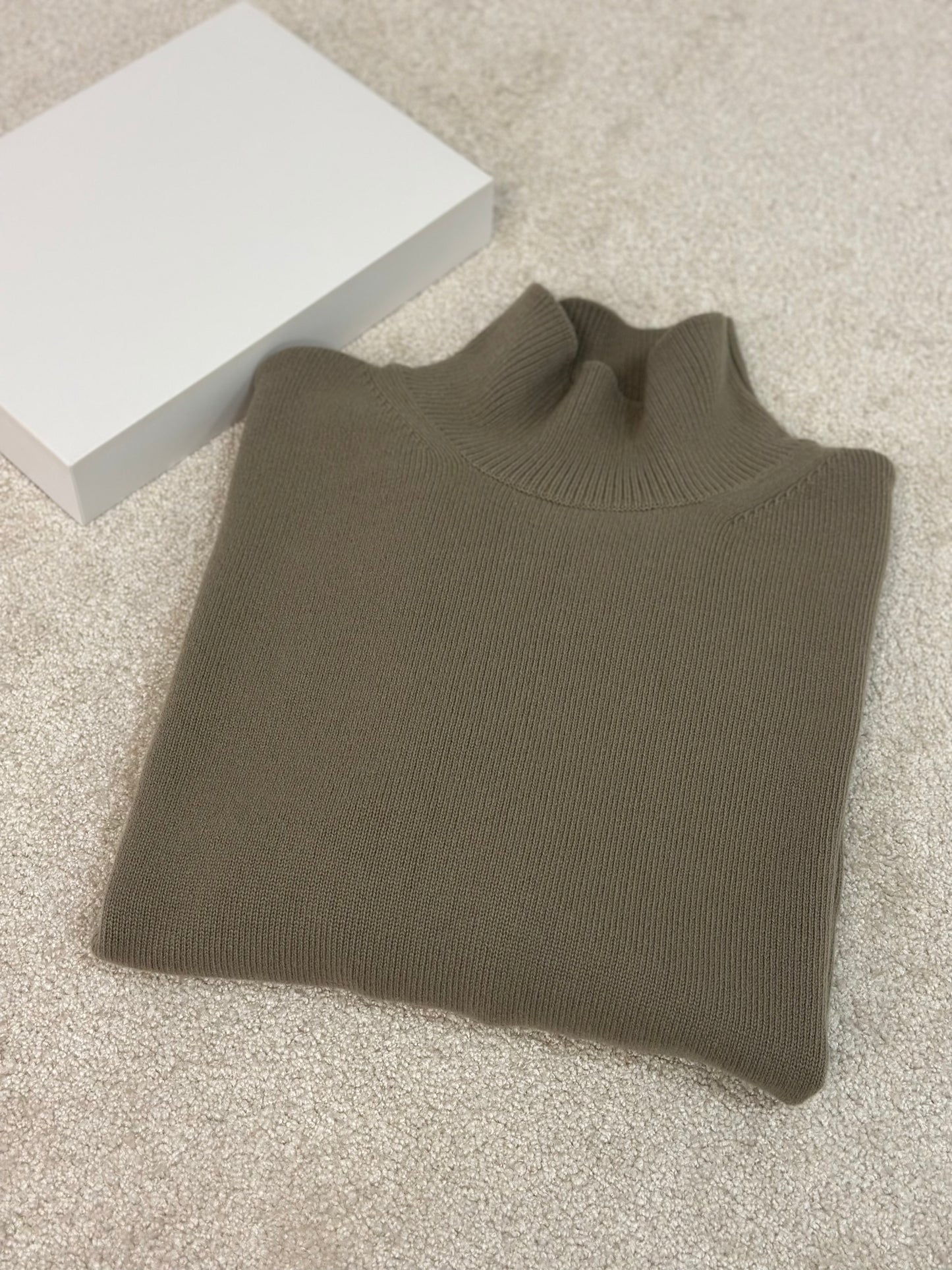 High neck Sweater "Athena"