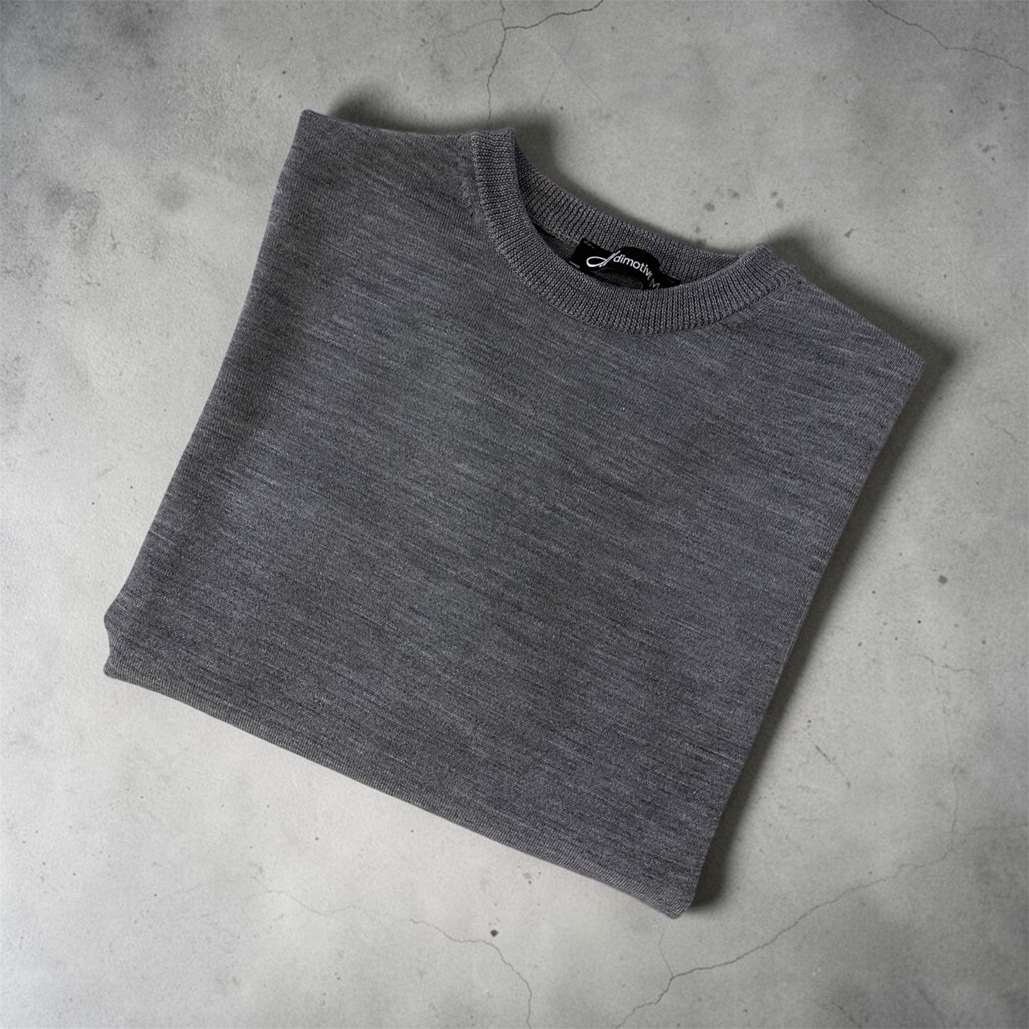 Merino wool sweater "Magi"